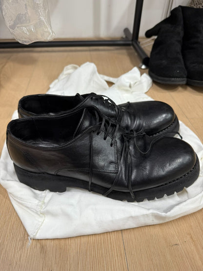 guidis black leather shoes with dust bag