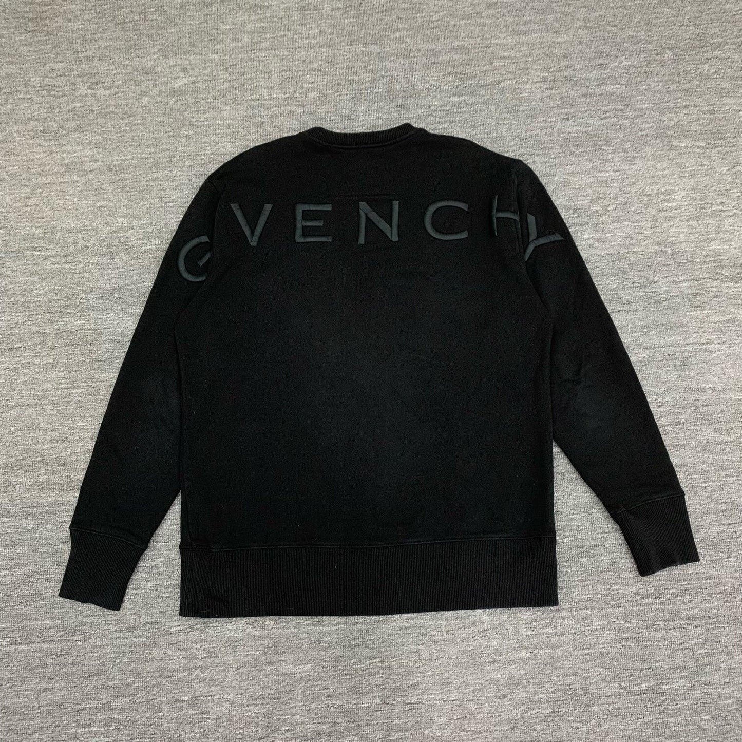 givenchy black logo sweatshirt size m