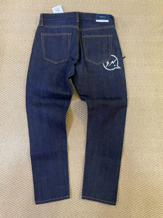 denim by vanquish & fragment embroidered jeans