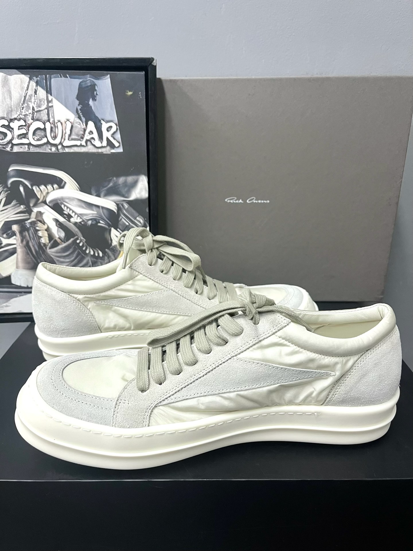 Rick Owens 26SS White Silk Suede Sneakers