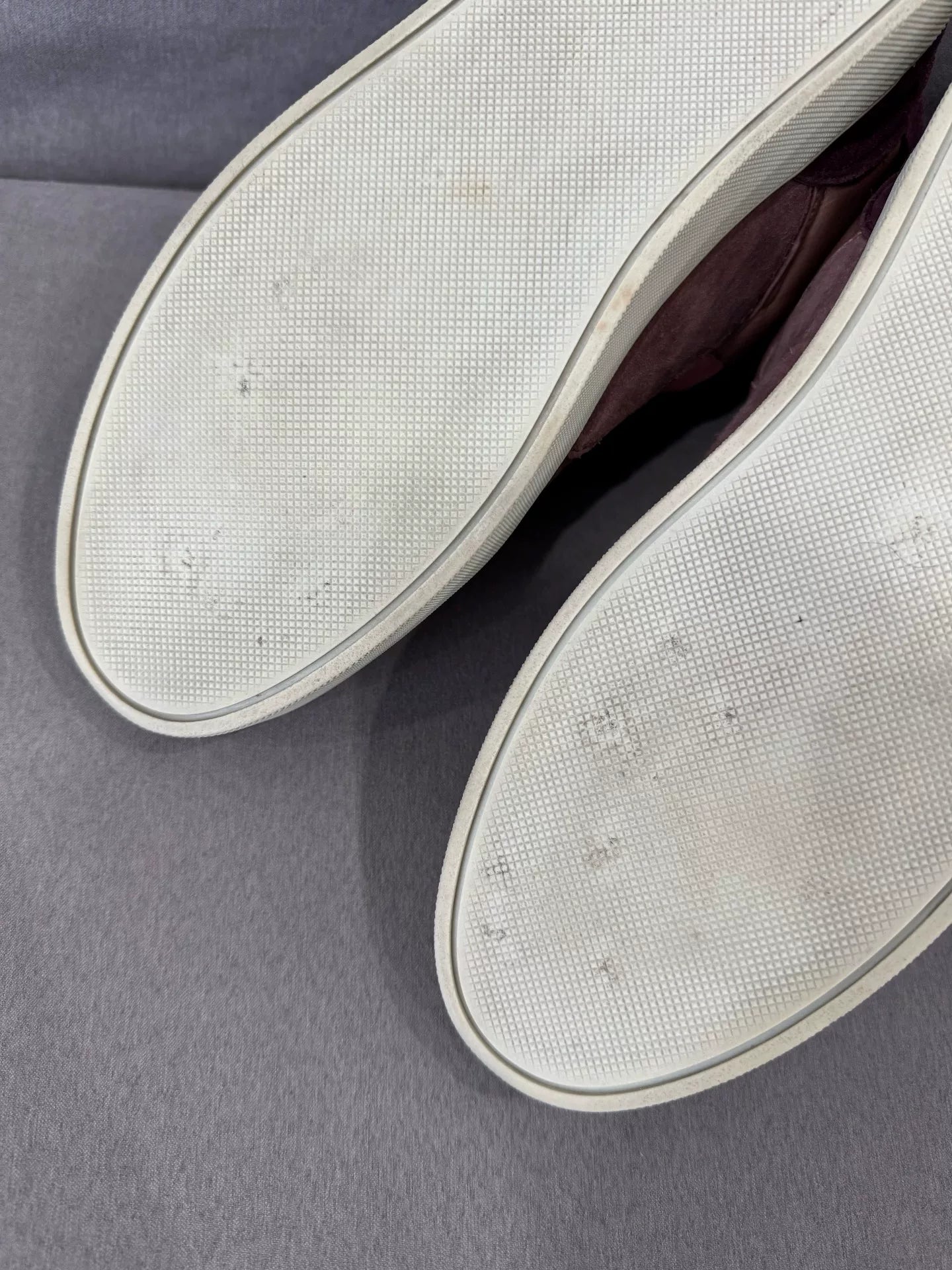 louis vuitton kanye don sneakers size 41.5