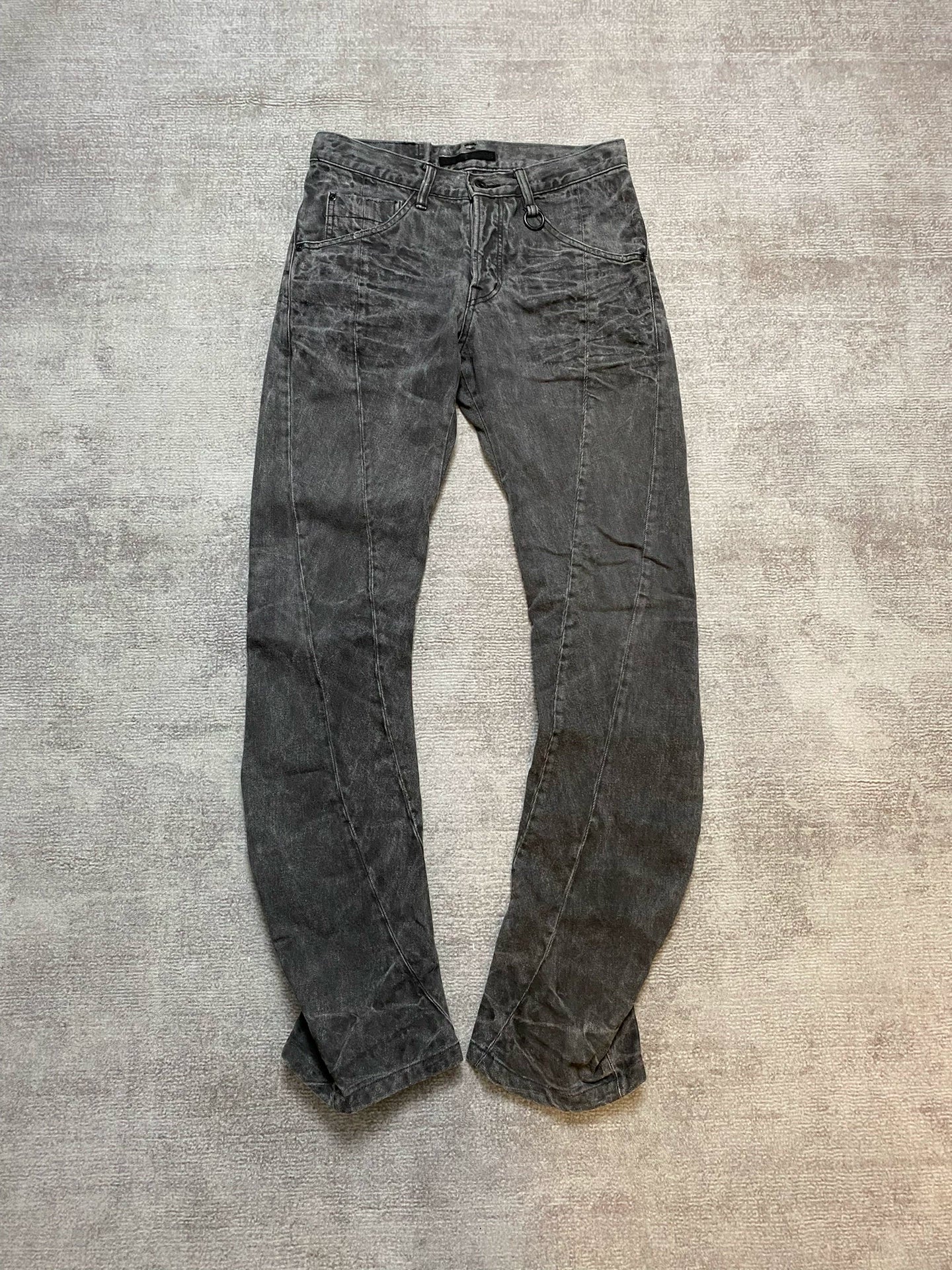 spiraled gray flared pants by julius 7