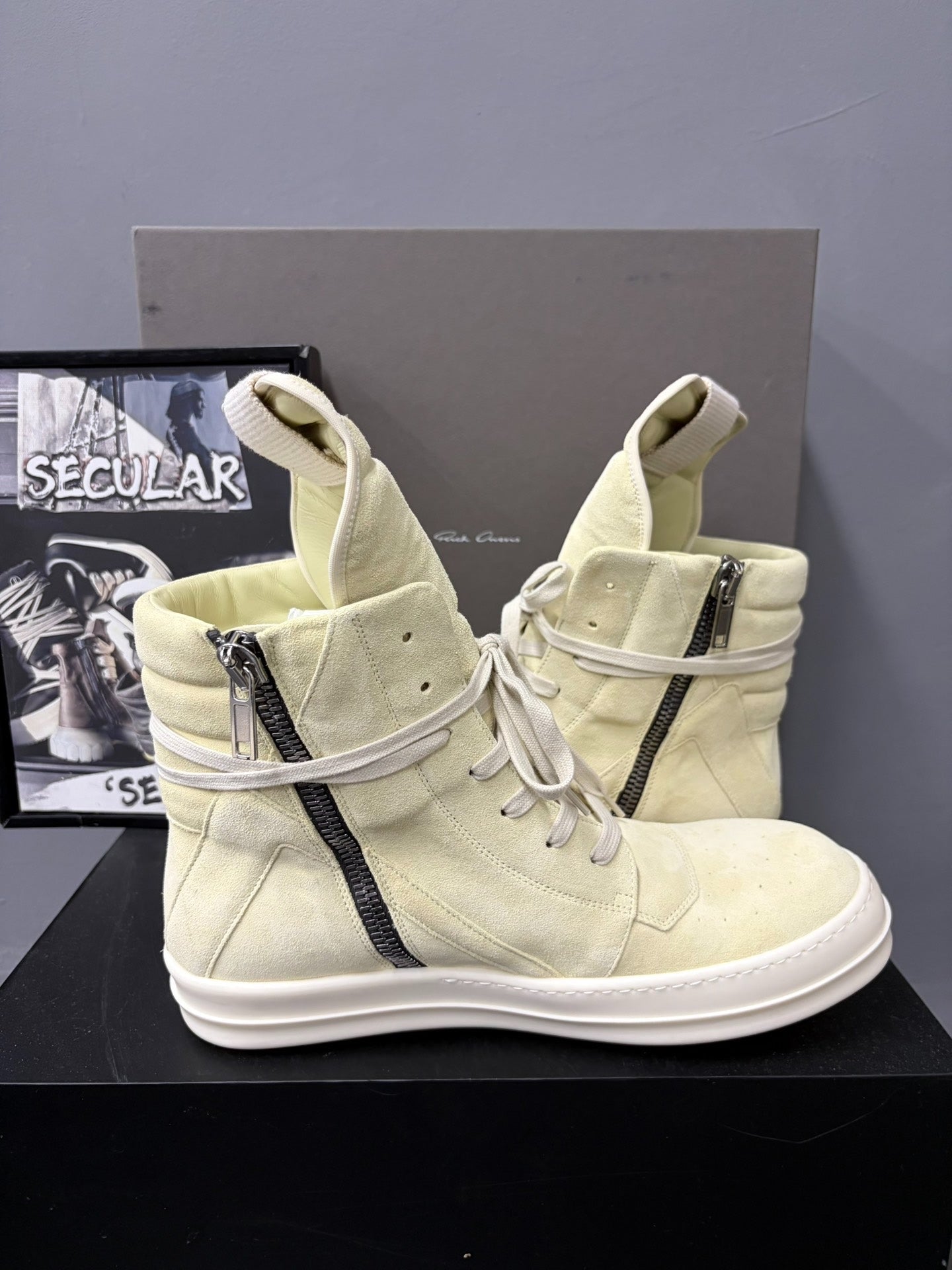 Rick Owens 2026 SS  Inverted Triangle