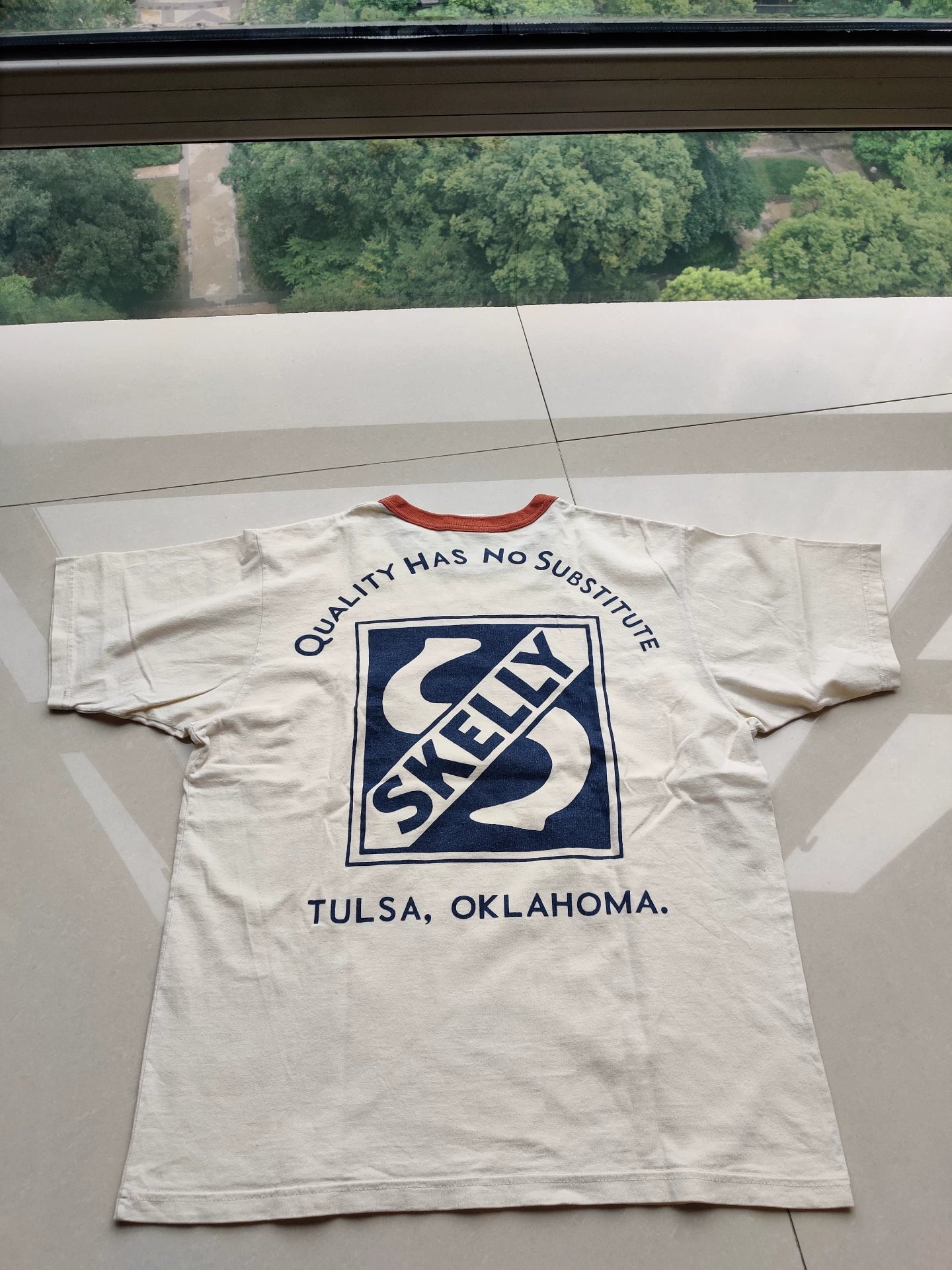 skelly gasoline graphic short sleeve tee