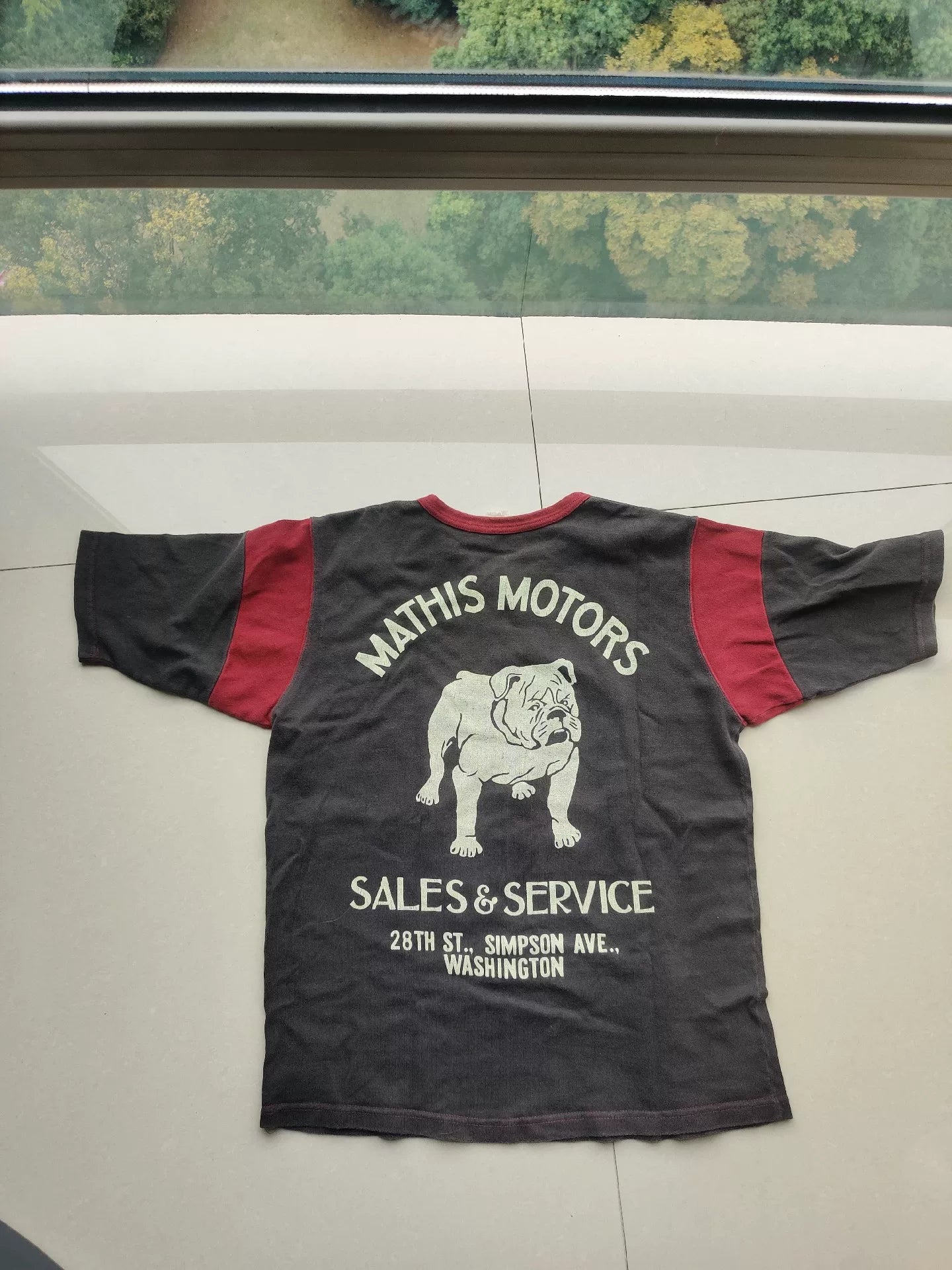 short sleeve Mack truck graphic tee