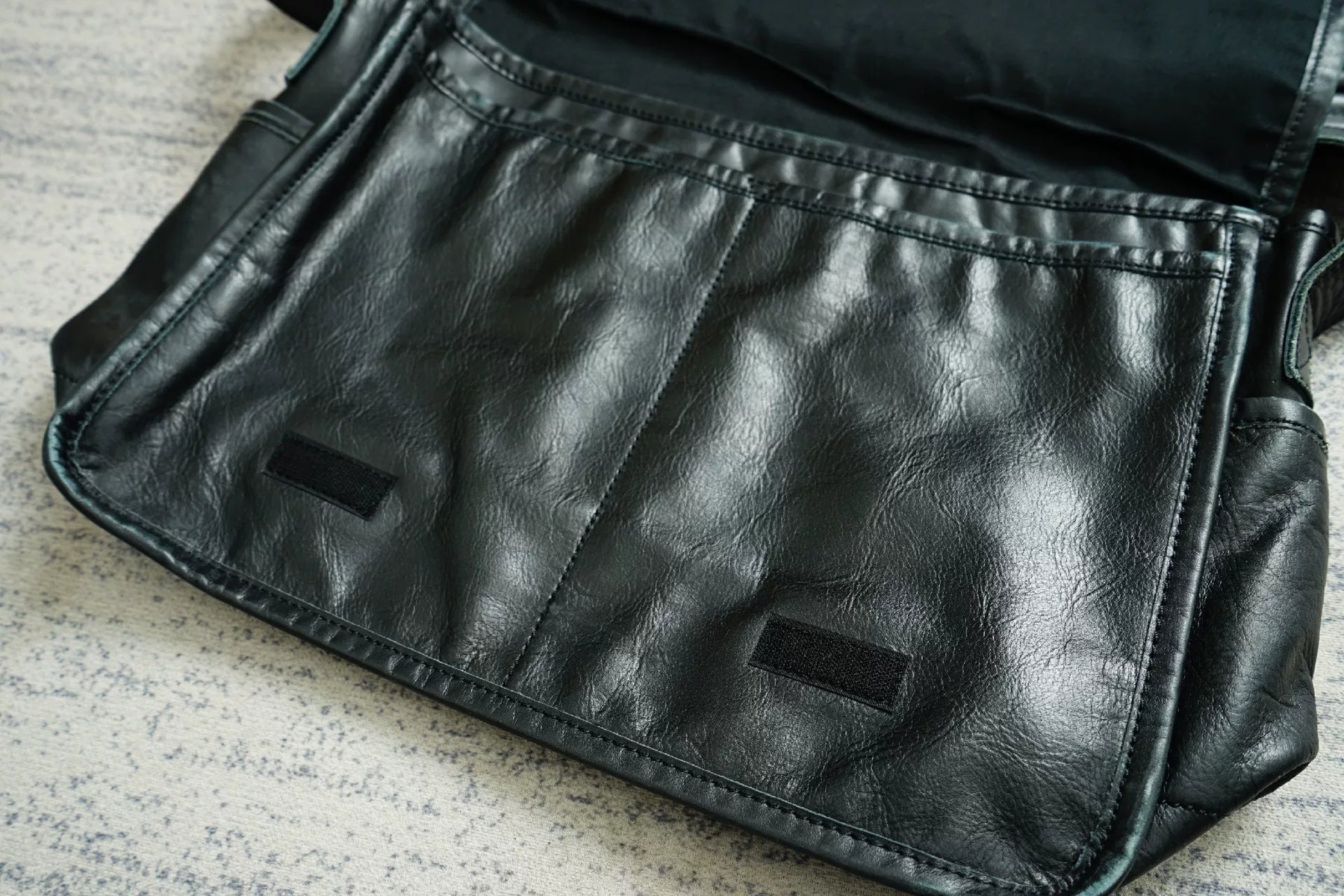 Comme des Garcons Cow Leather Messenger Bag