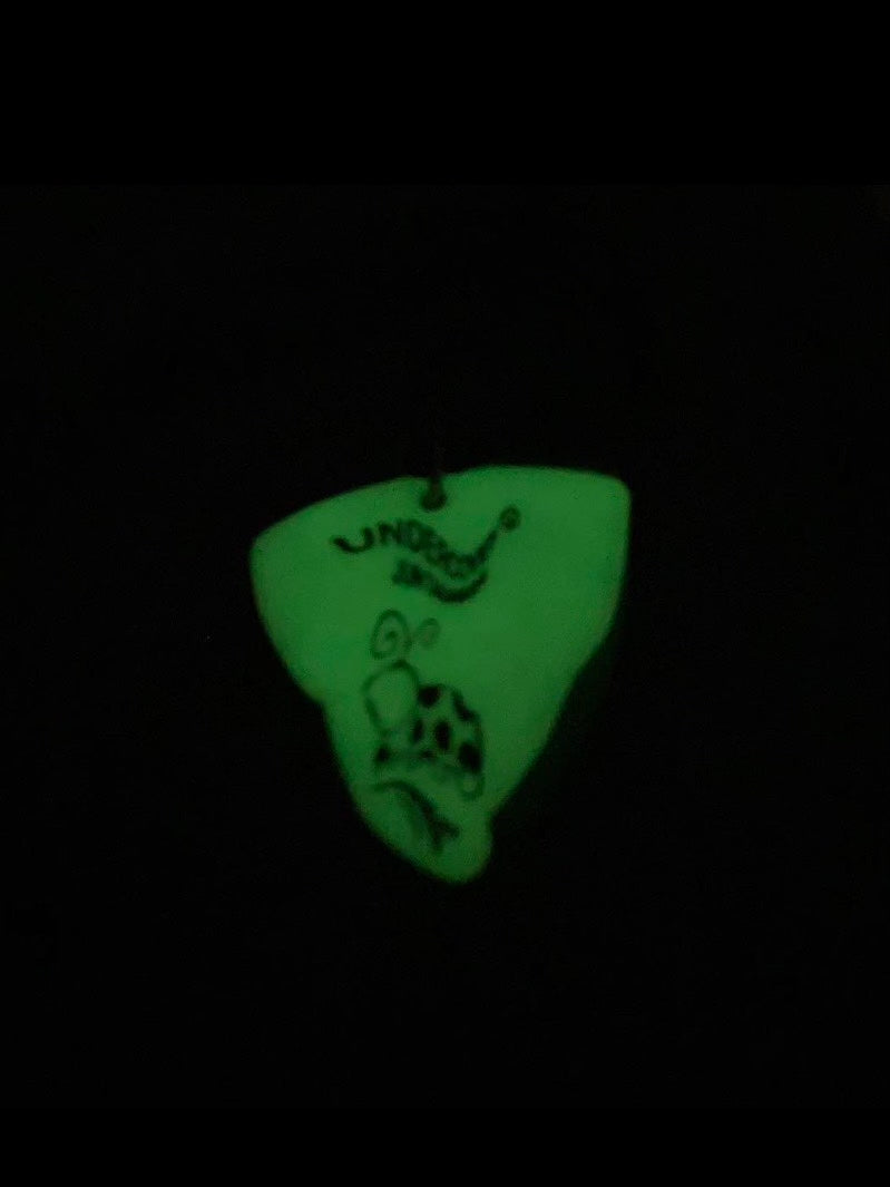 Undercover 04SS Luminous Guitar Pick Necklace