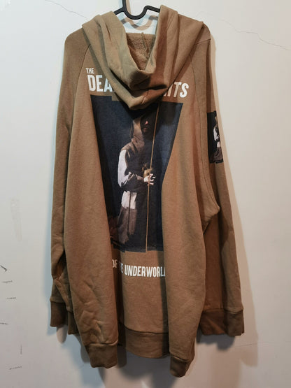 long hooded sweatshirt with graphic print