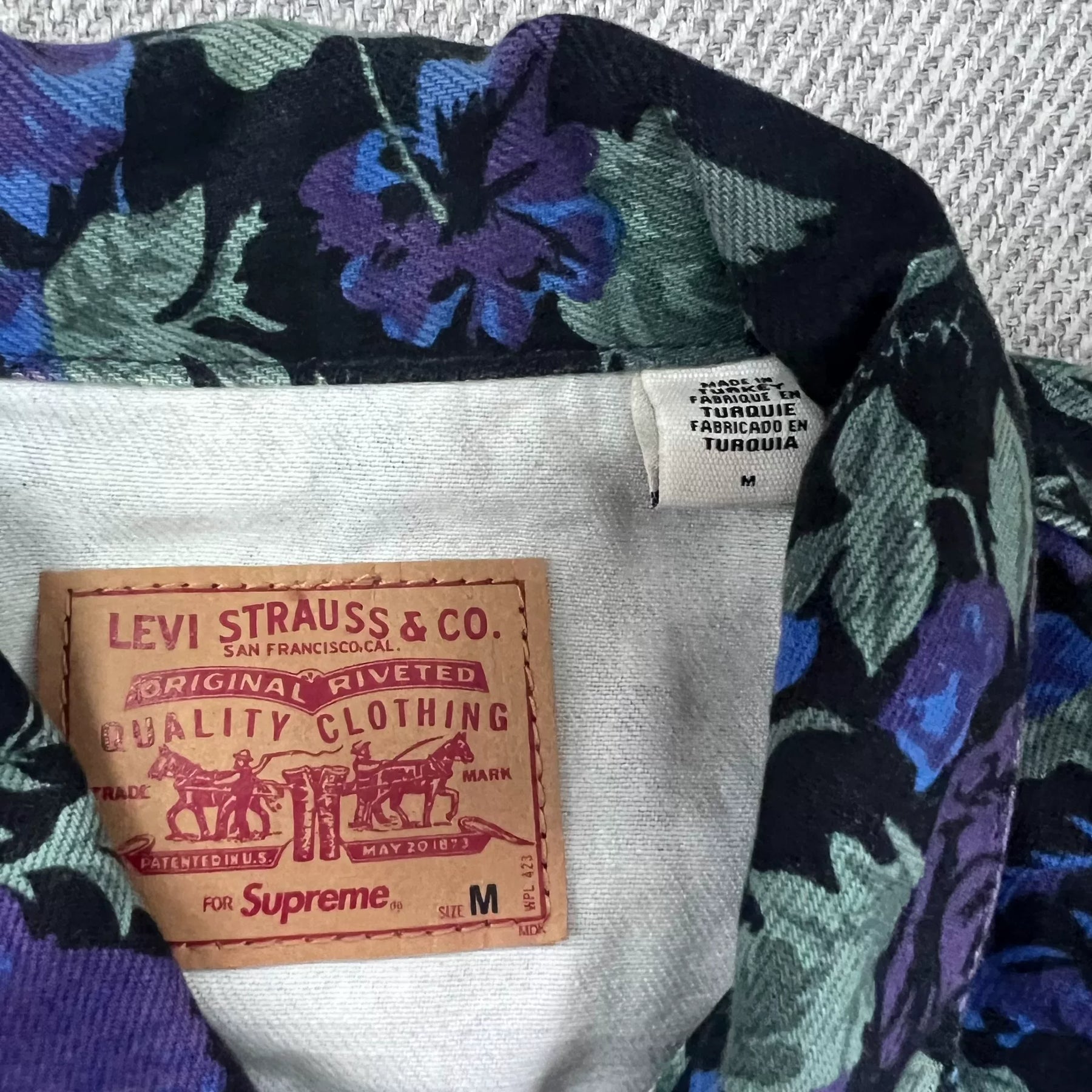 Supreme x Levis Roses Trucker Jacket SS16