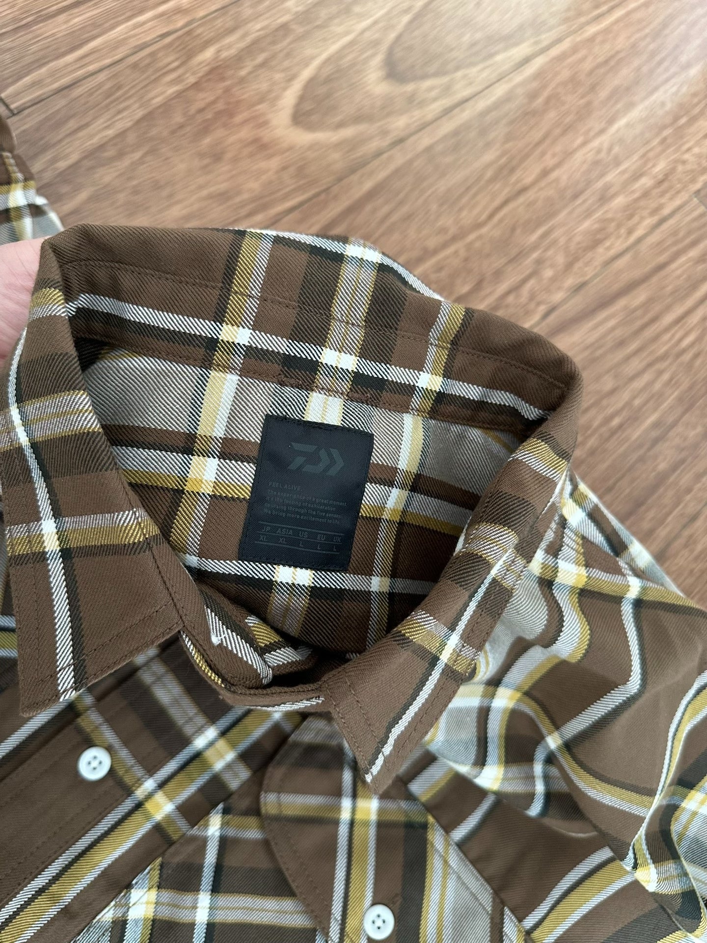 daiwa pier39 tech elbow patch flannel shirt