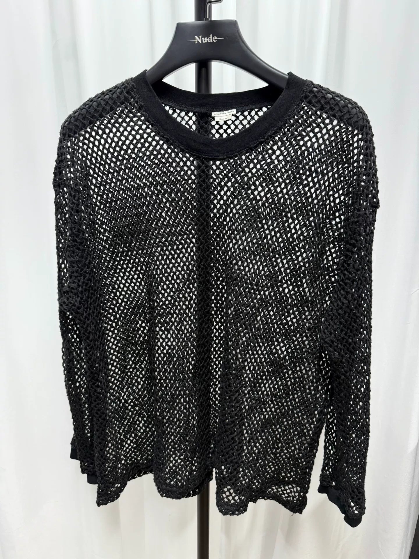 drapes long sleeve sheer mesh top