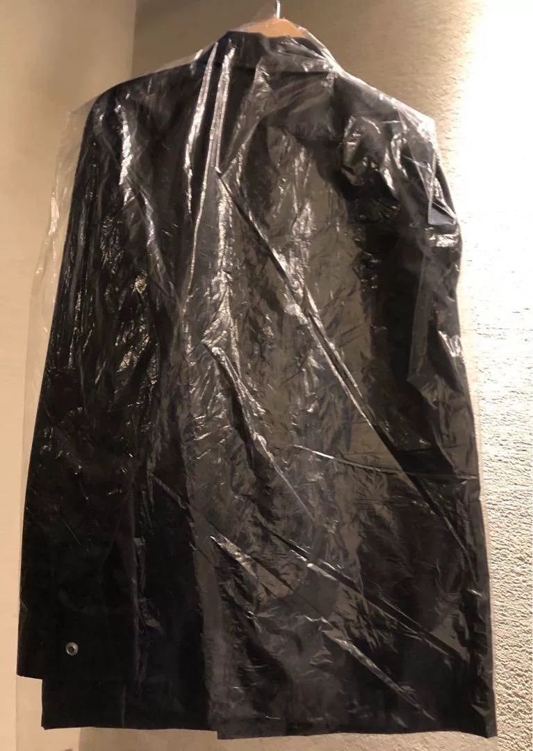 wtaps nylon oxford coat in black