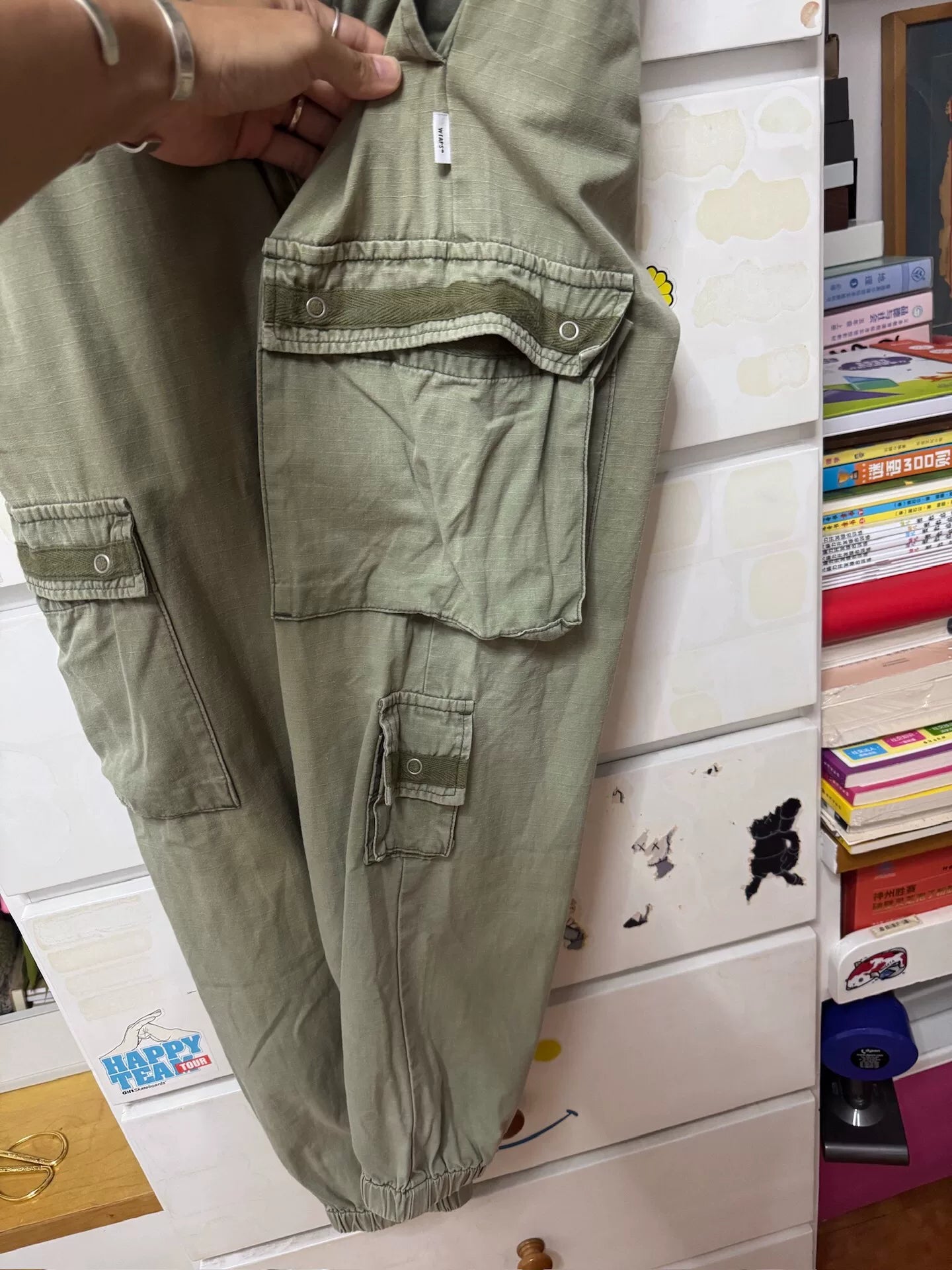 wtaps 18aw smock cargo pants in green