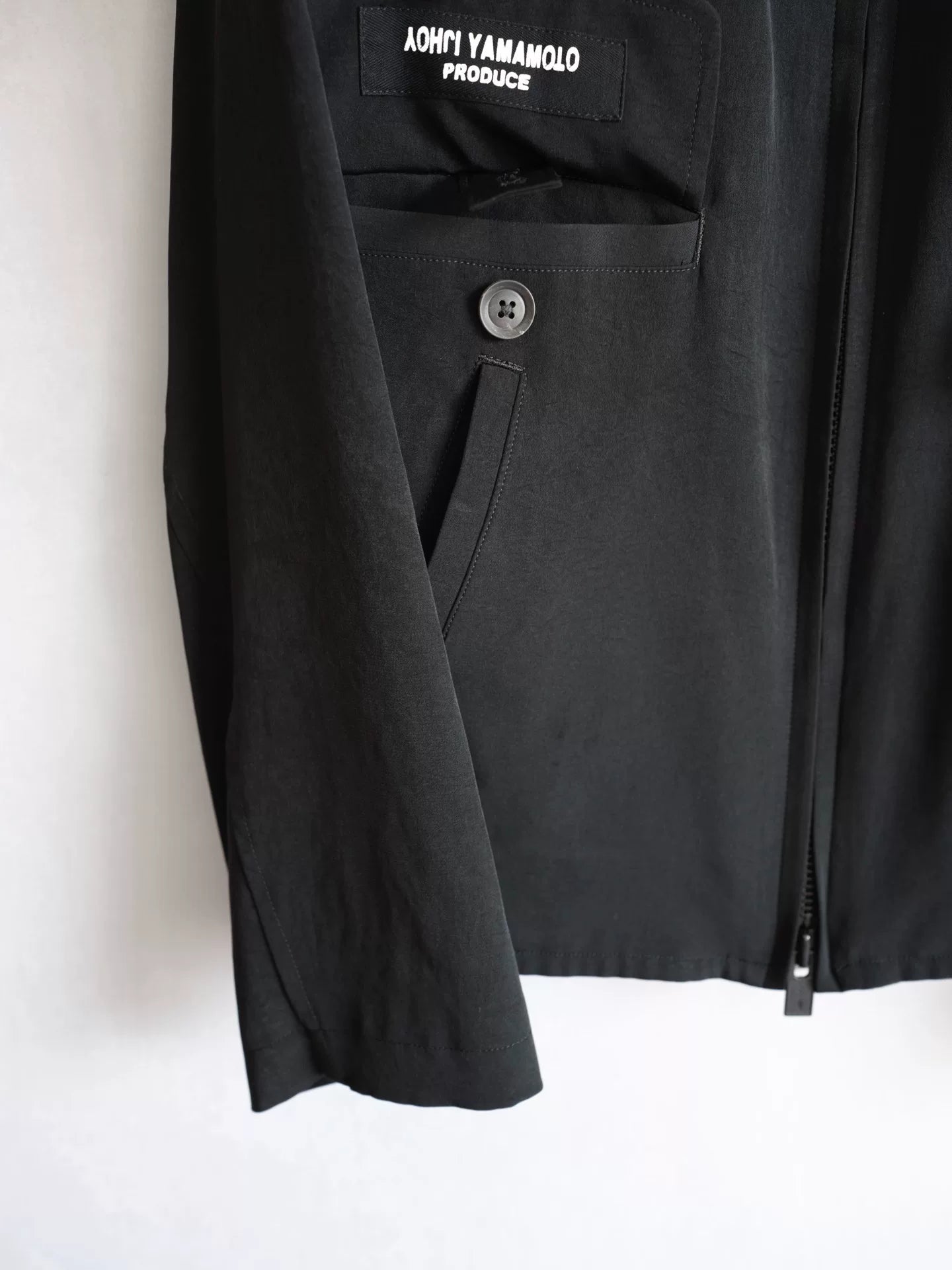 yohji yamamoto zipper jacket in black