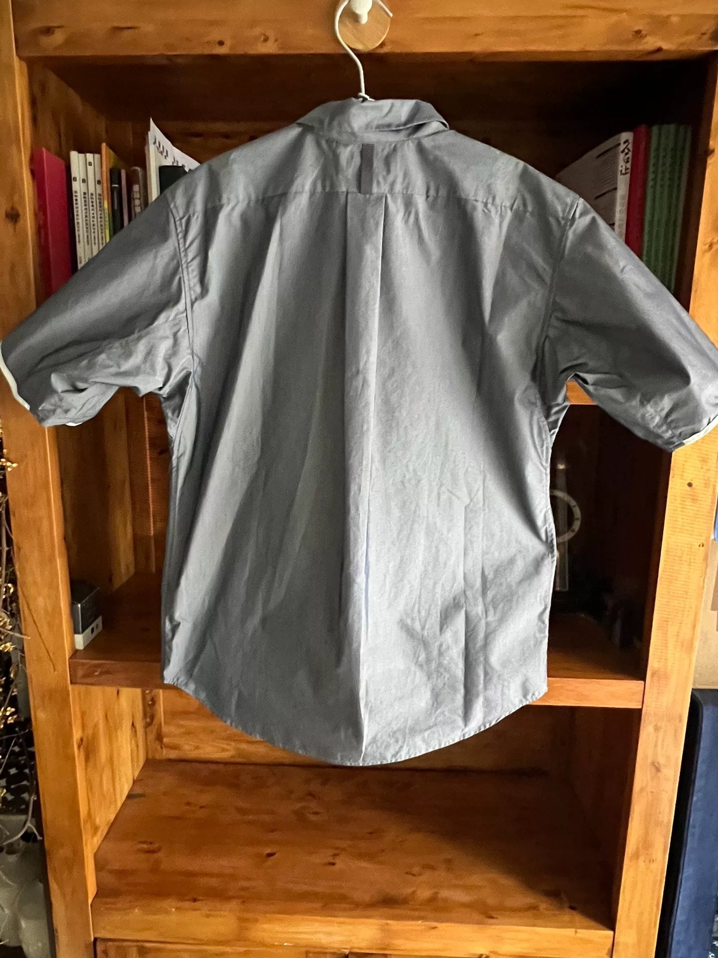 gray blue short sleeve shirt for summer