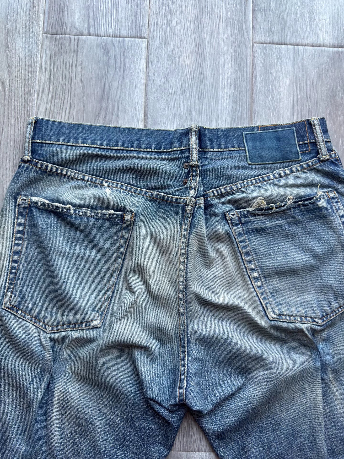 visvim 19ss Distressed Blue Jeans