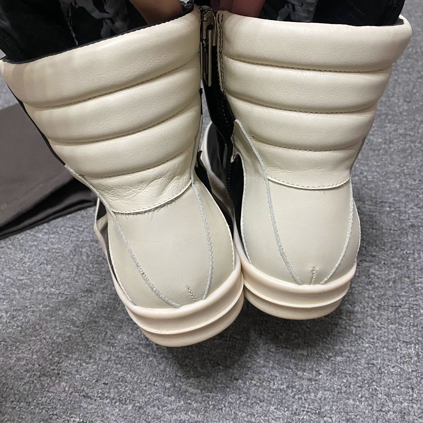 RICK OWENS Inverted Triangle