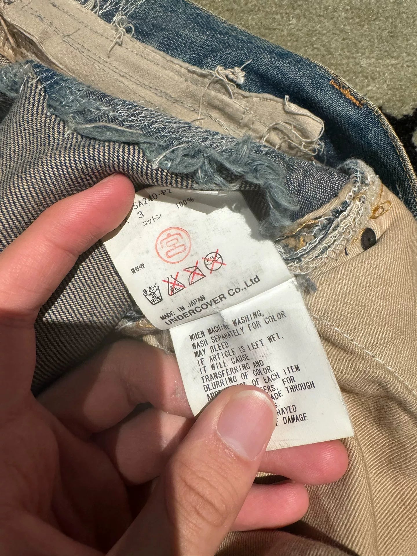distressed blue denim jeans size 3