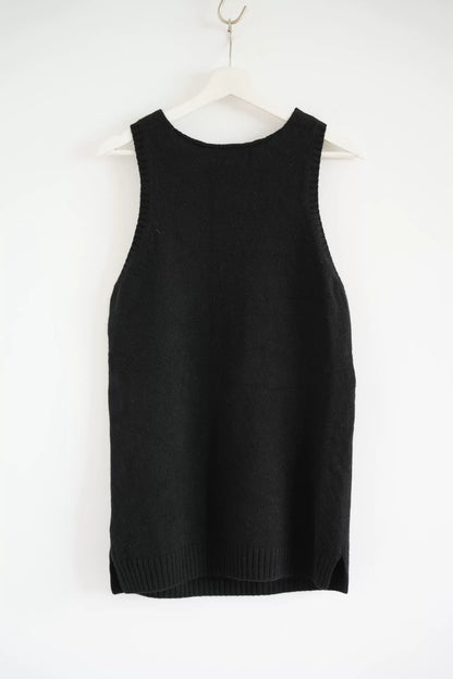 black sleeveless knit vest with floral design