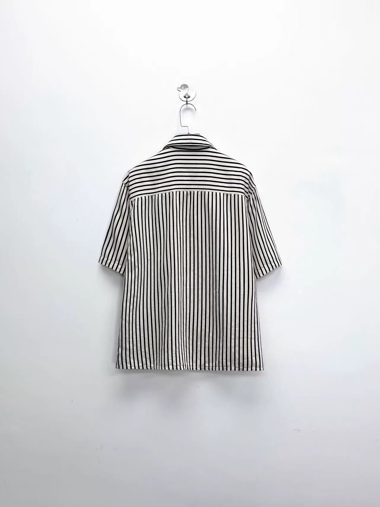 black and white striped short sleeve shirt