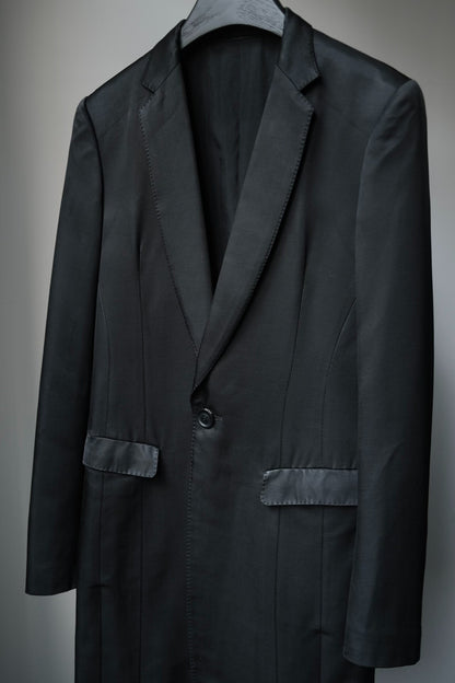 Julius_7 Dark Satin Avant-garde Blazer