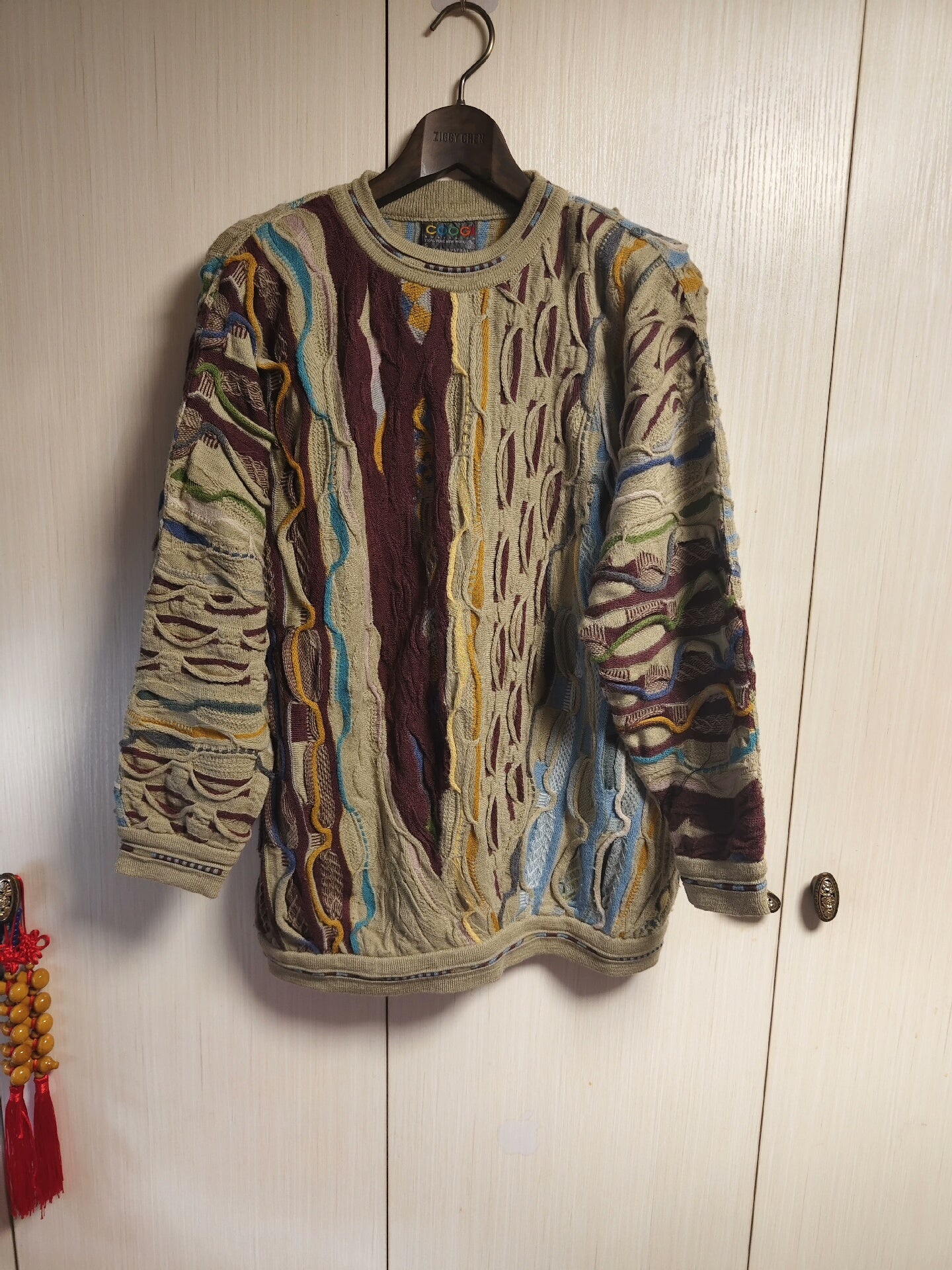 vintage coogi patterned sweater with shoulder pads