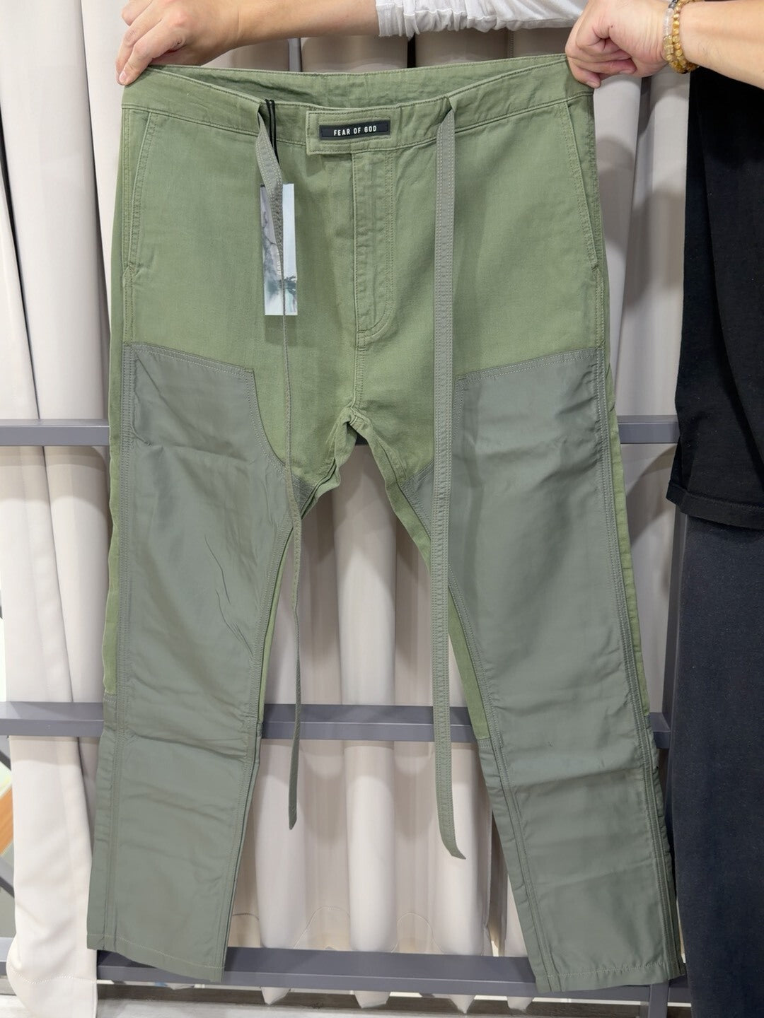 Fear of God Cargo Pants in Green