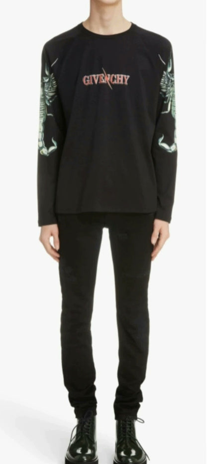 givenchy rock logo long sleeve t-shirt