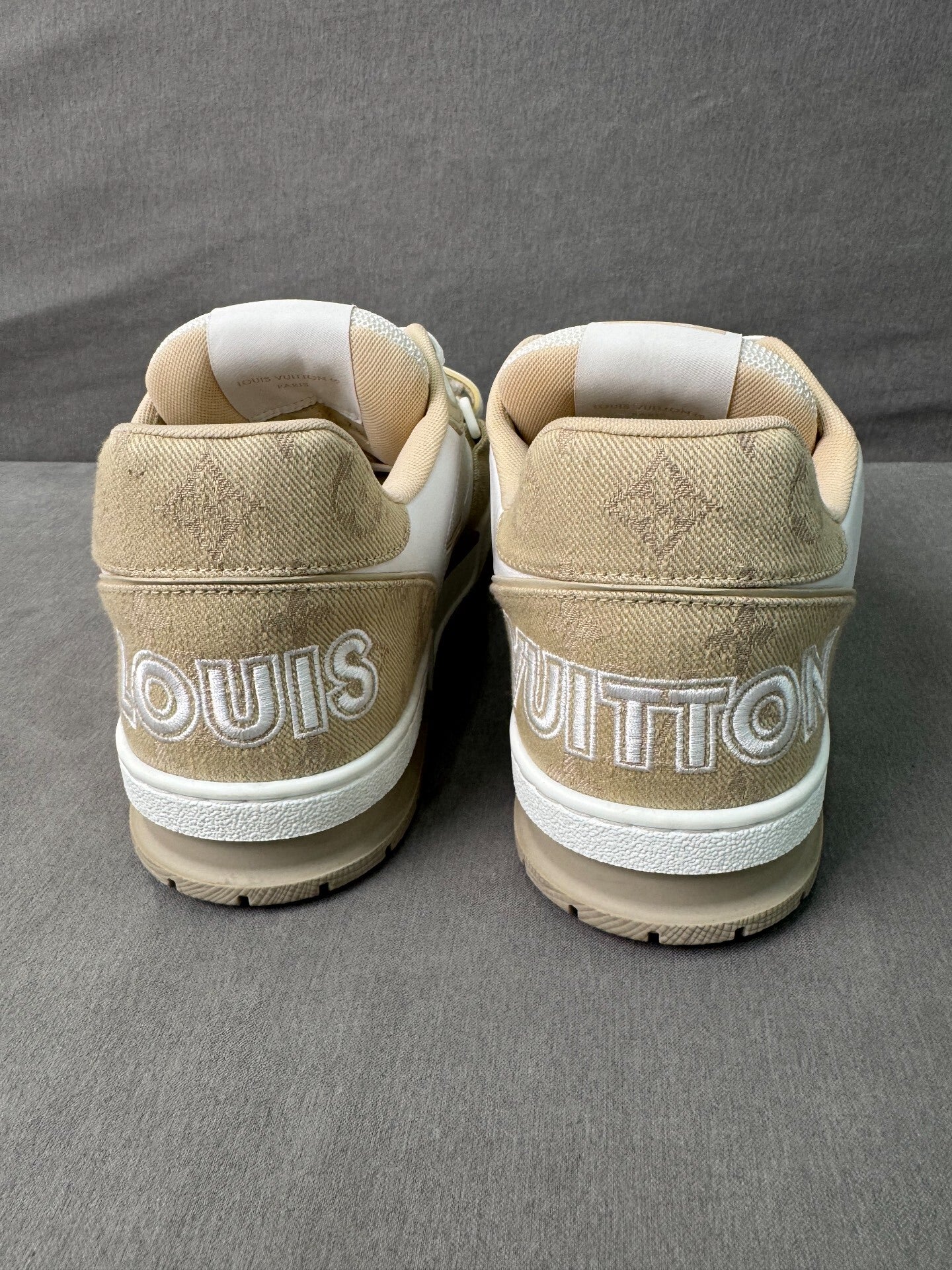 louis vuitton trainer sneakers with velcro