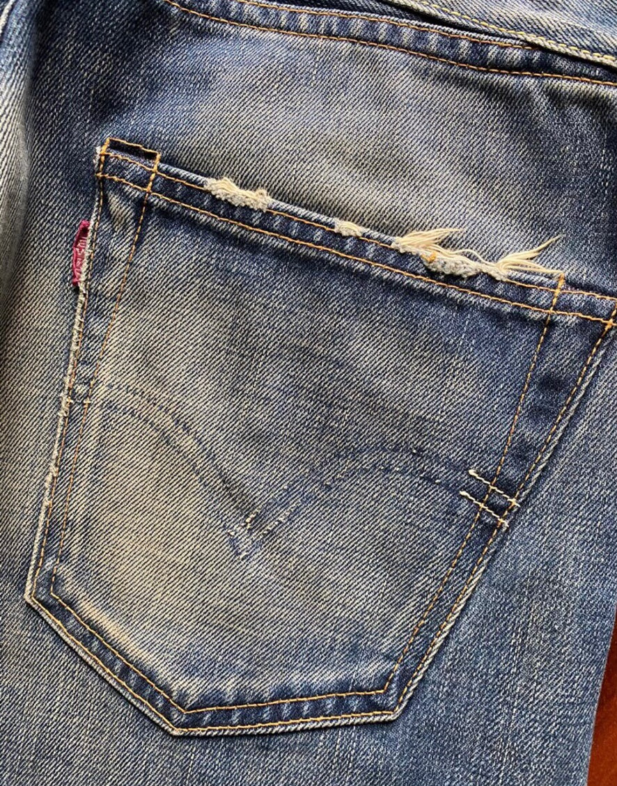 levis vintage clothing distressed jeans size w31
