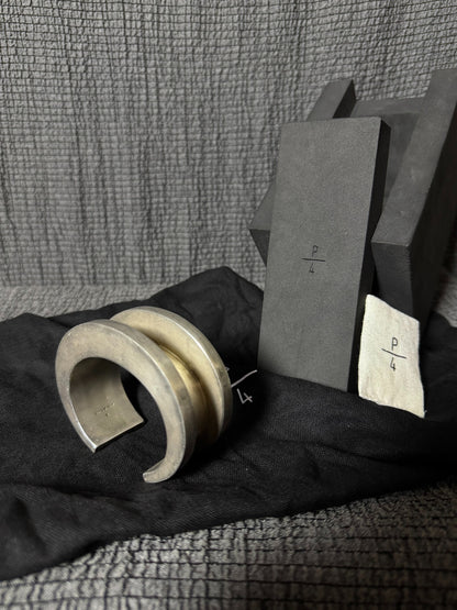 acid silver deep groove bracelet