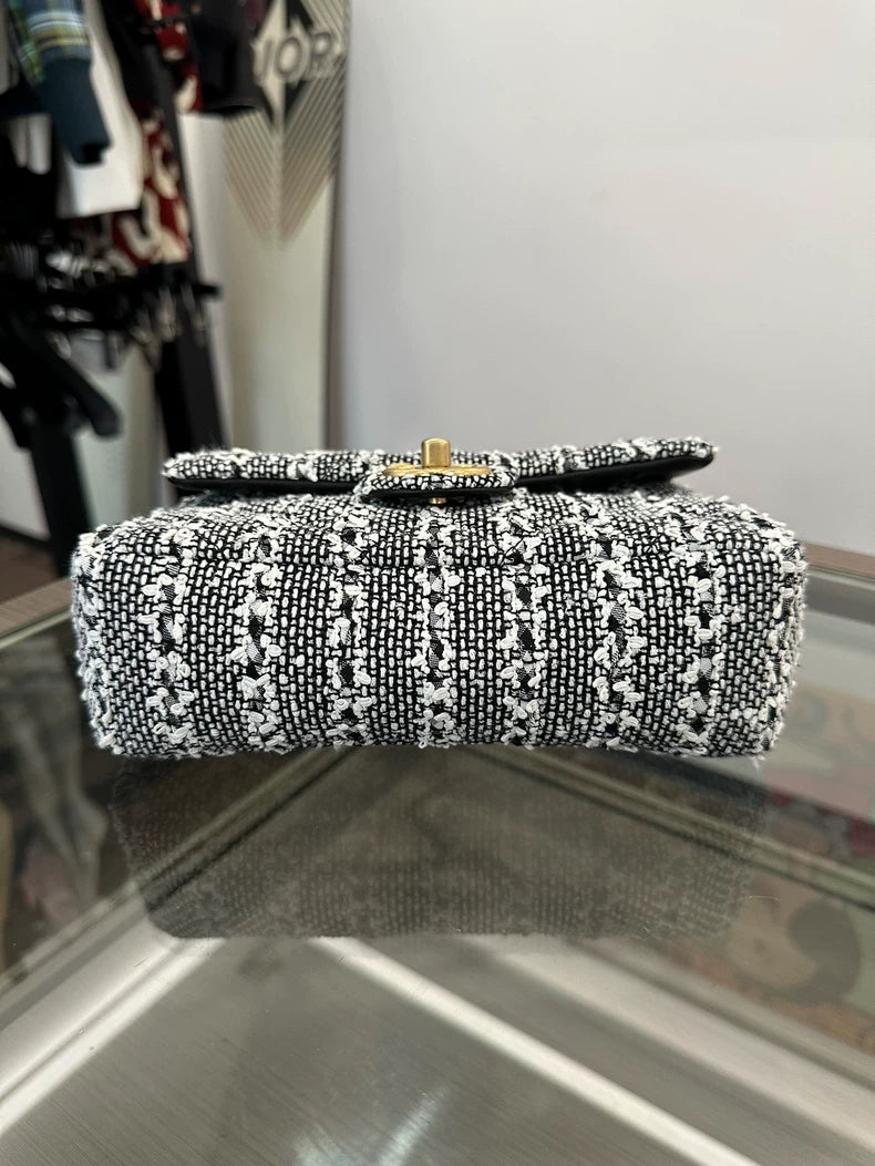 Chanel Black and White Shoulder Bag