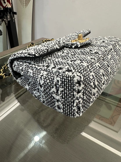 Chanel Black and White Shoulder Bag