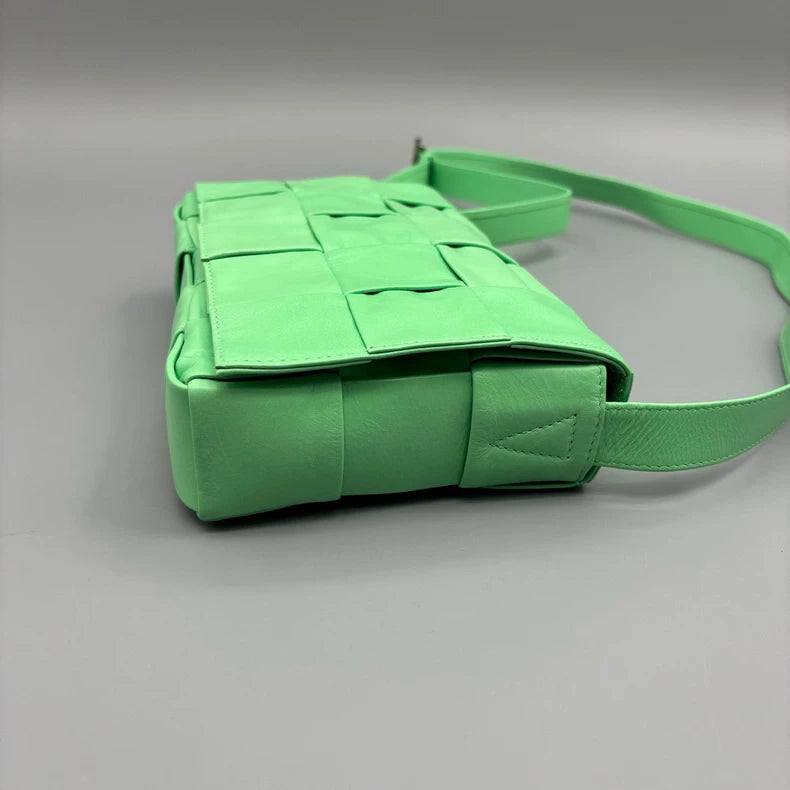 Bottega Veneta Cassette Bag in Green