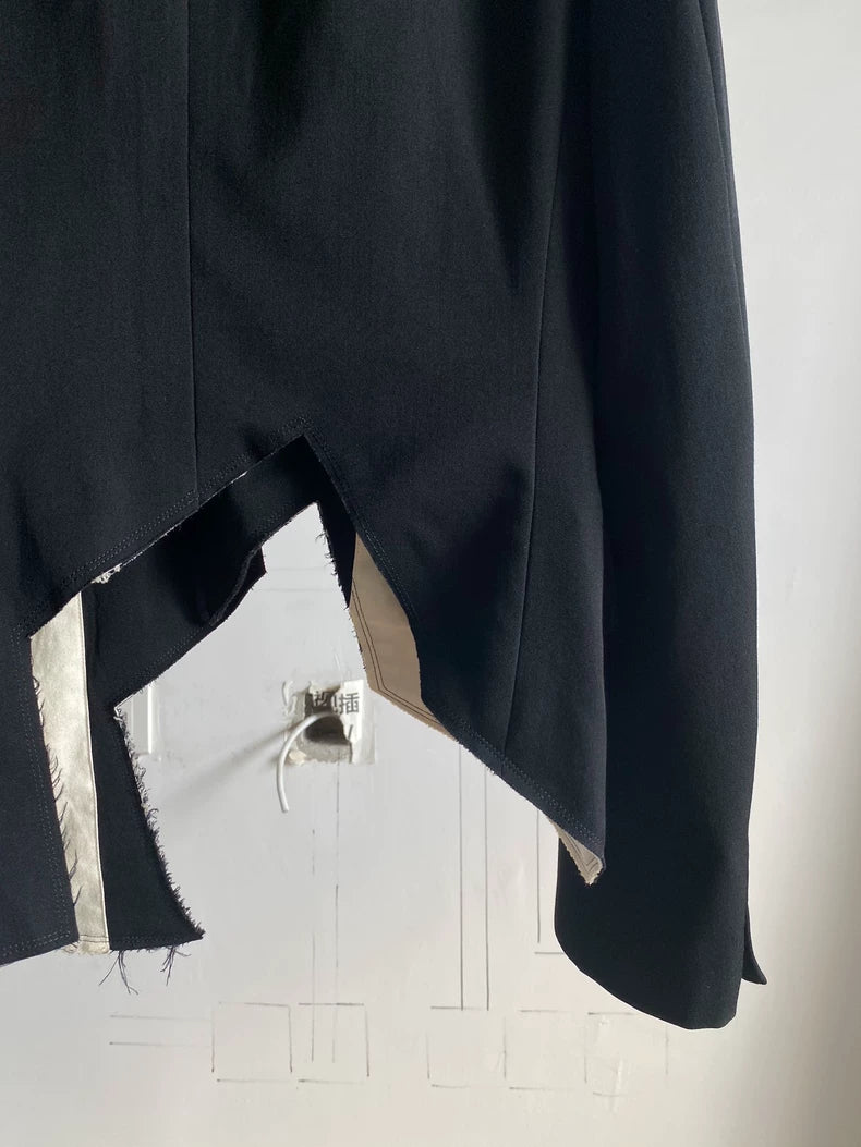 COMME des GARCONS Asymmetric Wool Blazer