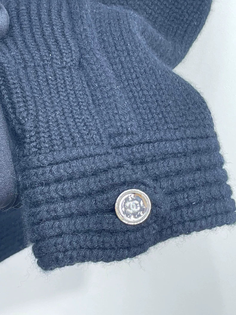 Chanel Black Double Pocket Sweater Jacket