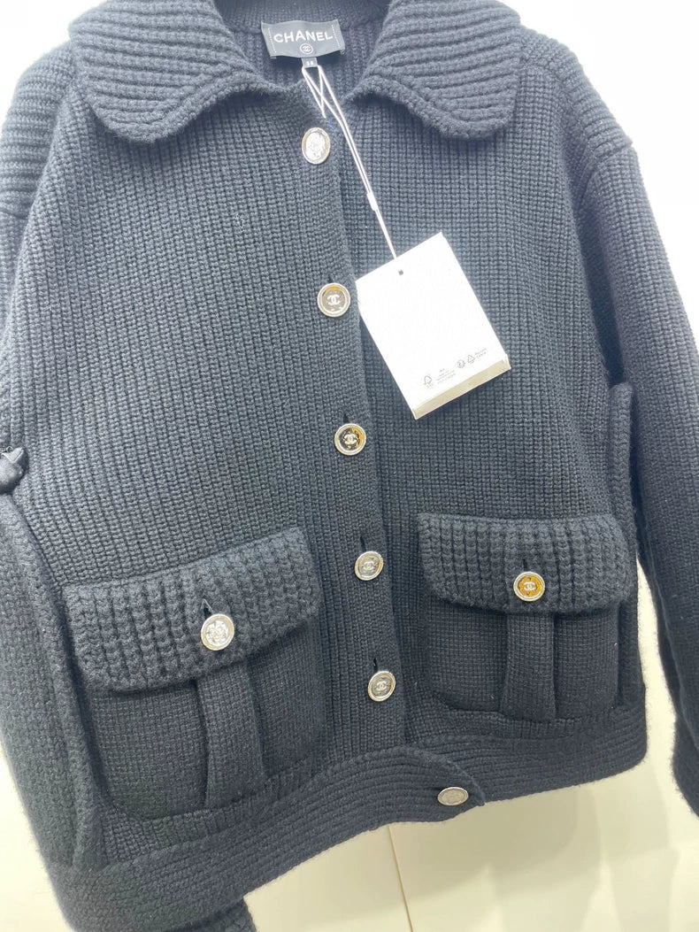 Chanel Black Double Pocket Sweater Jacket