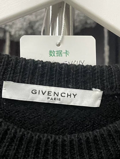 Givenchy Logo Sweater in Black and White