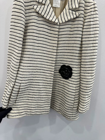 Classic Chanel Black and Cream Blazer
