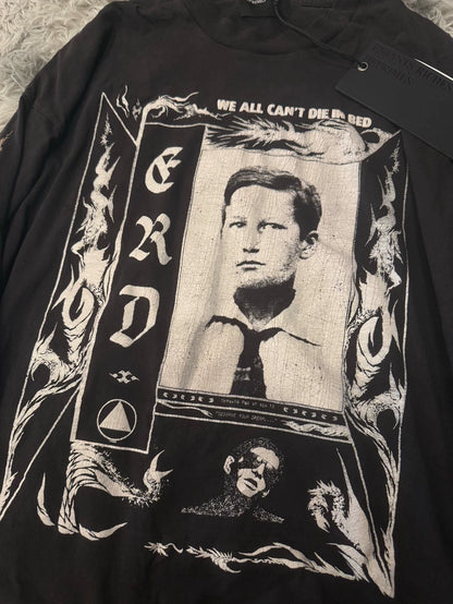 ERD Distressed Portrait Long Sleeve Sweatshirt-yf