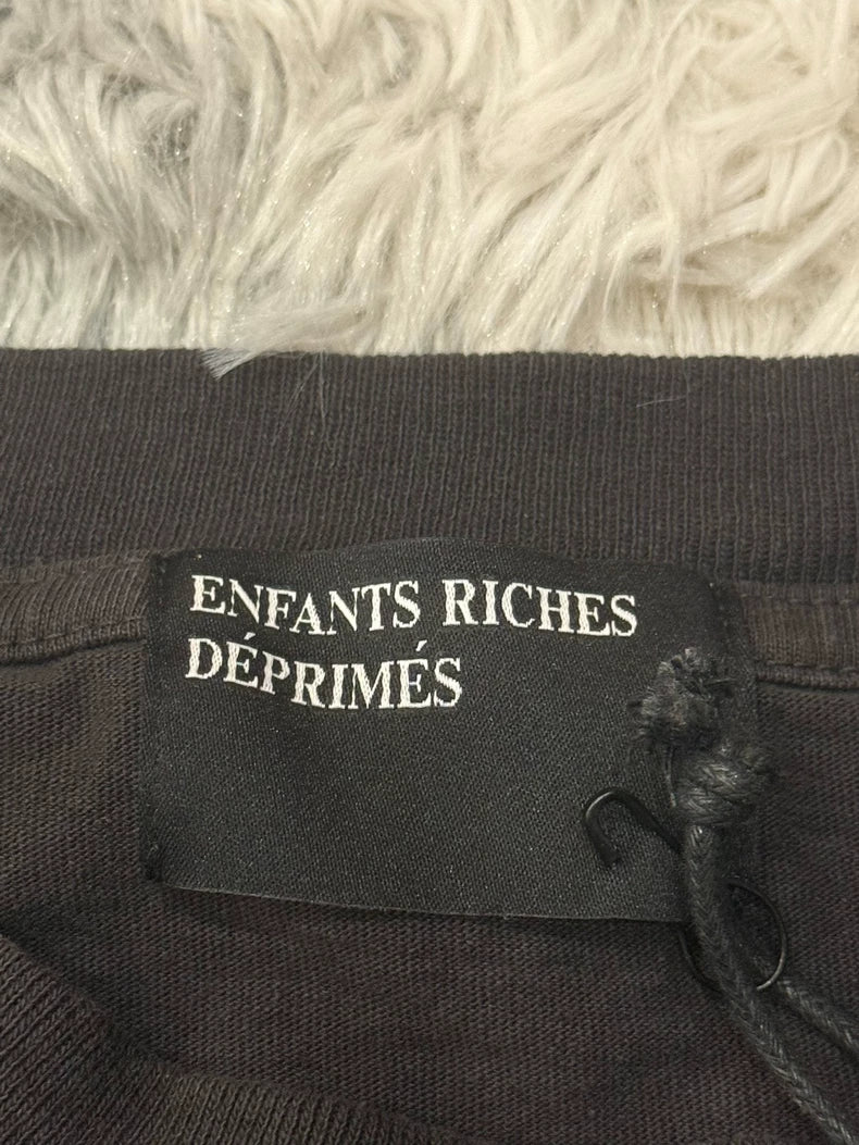 ERD Distressed Portrait Long Sleeve Sweatshirt-yf