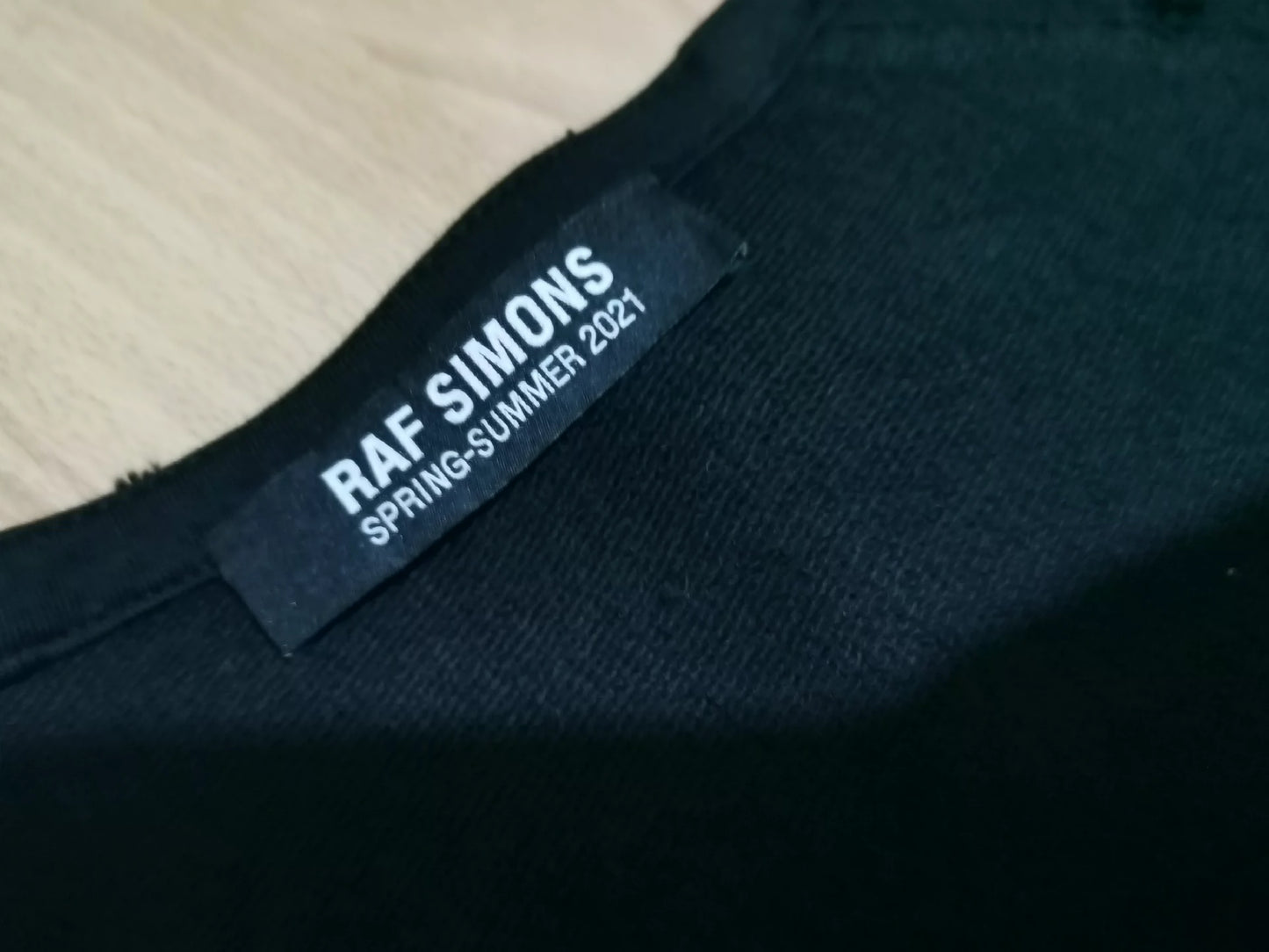 Raf Simons 21 spring and summer badge robe