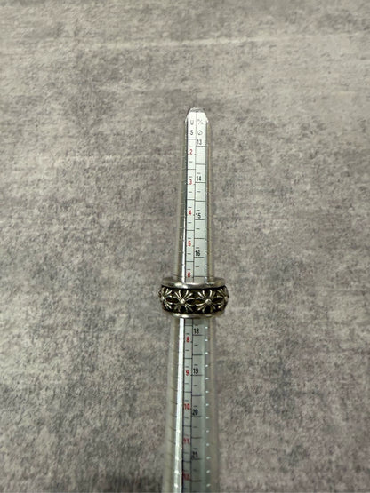 Chrome Hearts Rotating Cross Ring-yf