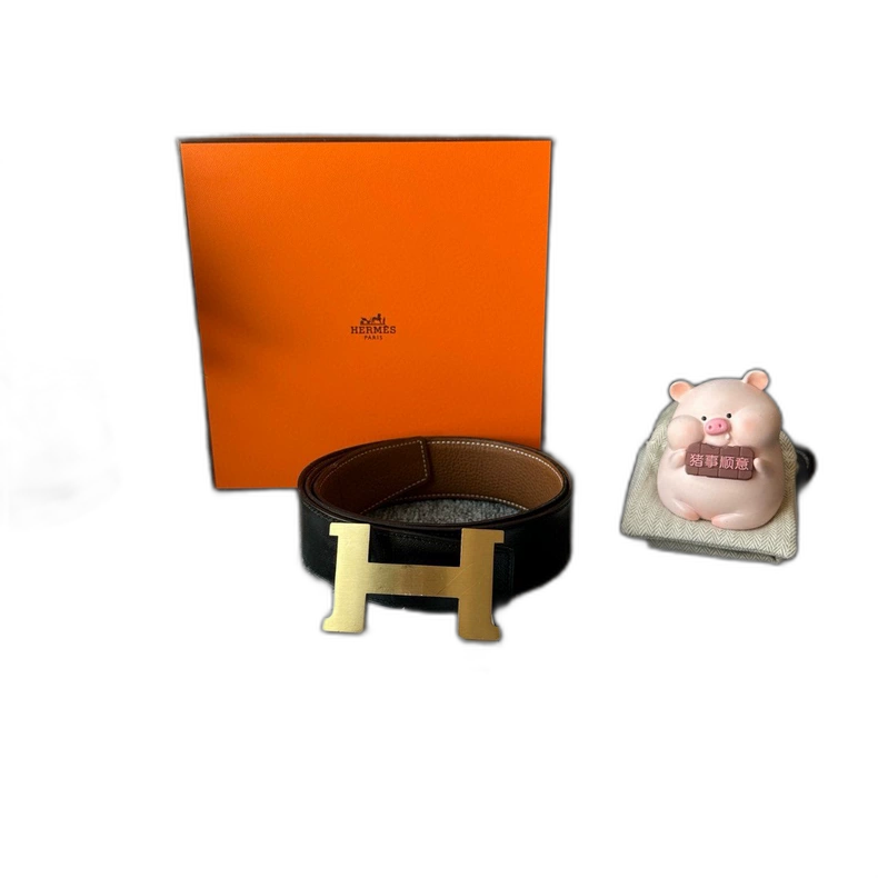 Hermes Classic Metal Buckle Leather Belt