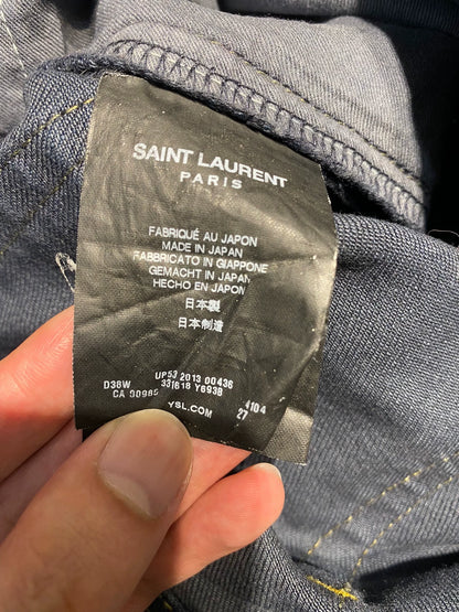 Saint Laurent Paris Washing heavily damages oily jeans