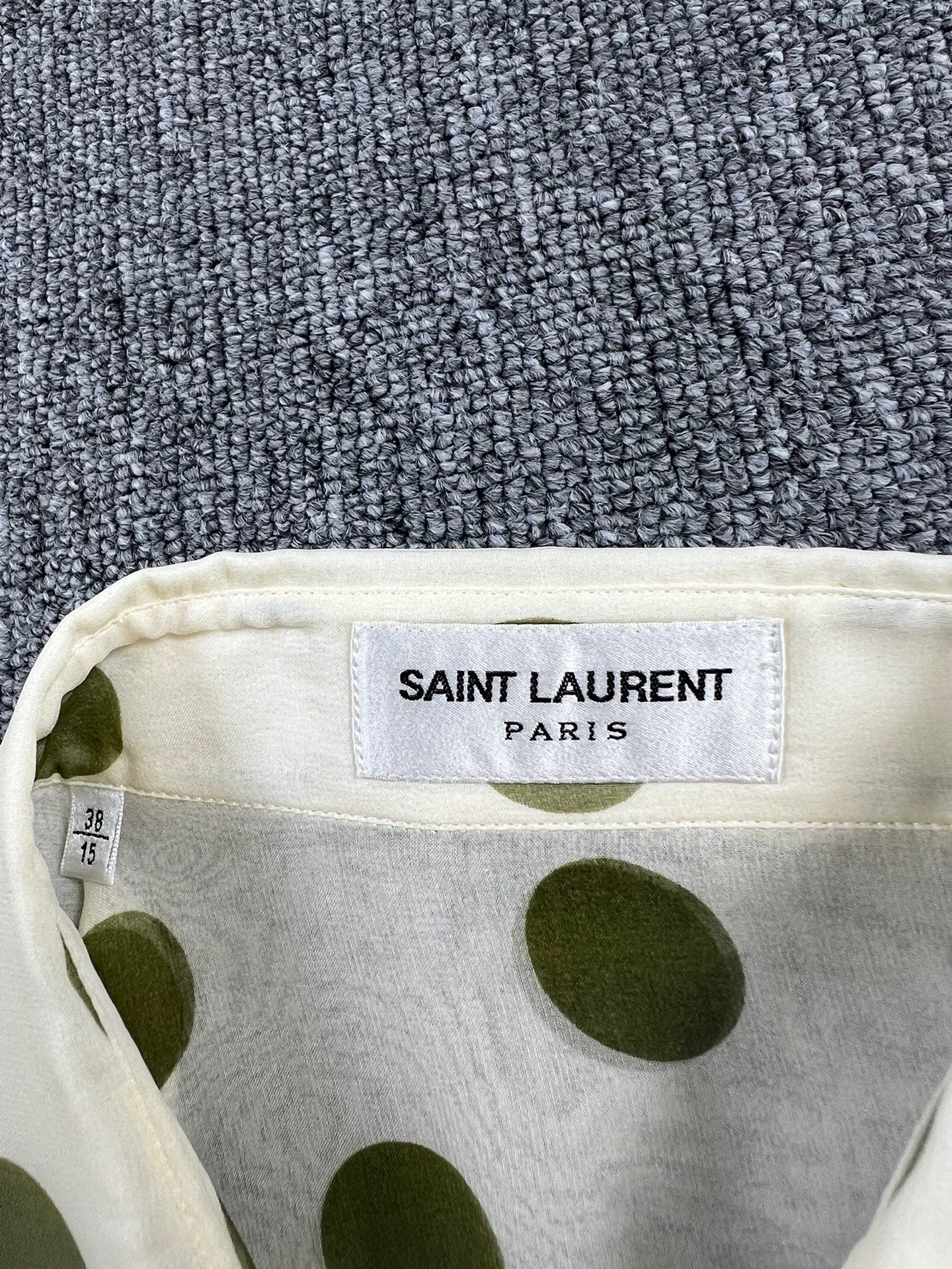 Saint Laurent Paris 24ss mulberry silk fresh green polka dot shirt