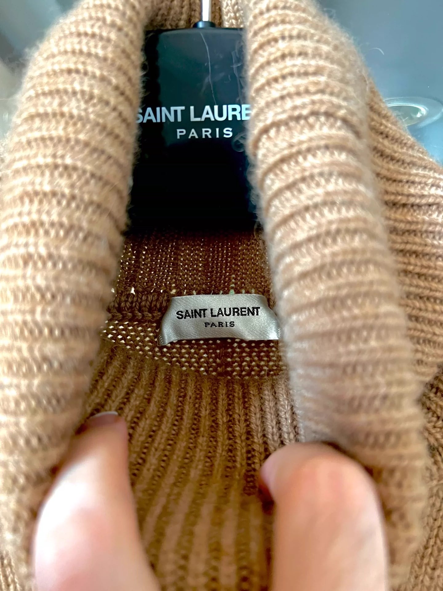 Saint Laurent Paris 20fw brown camel hair high neck sweater