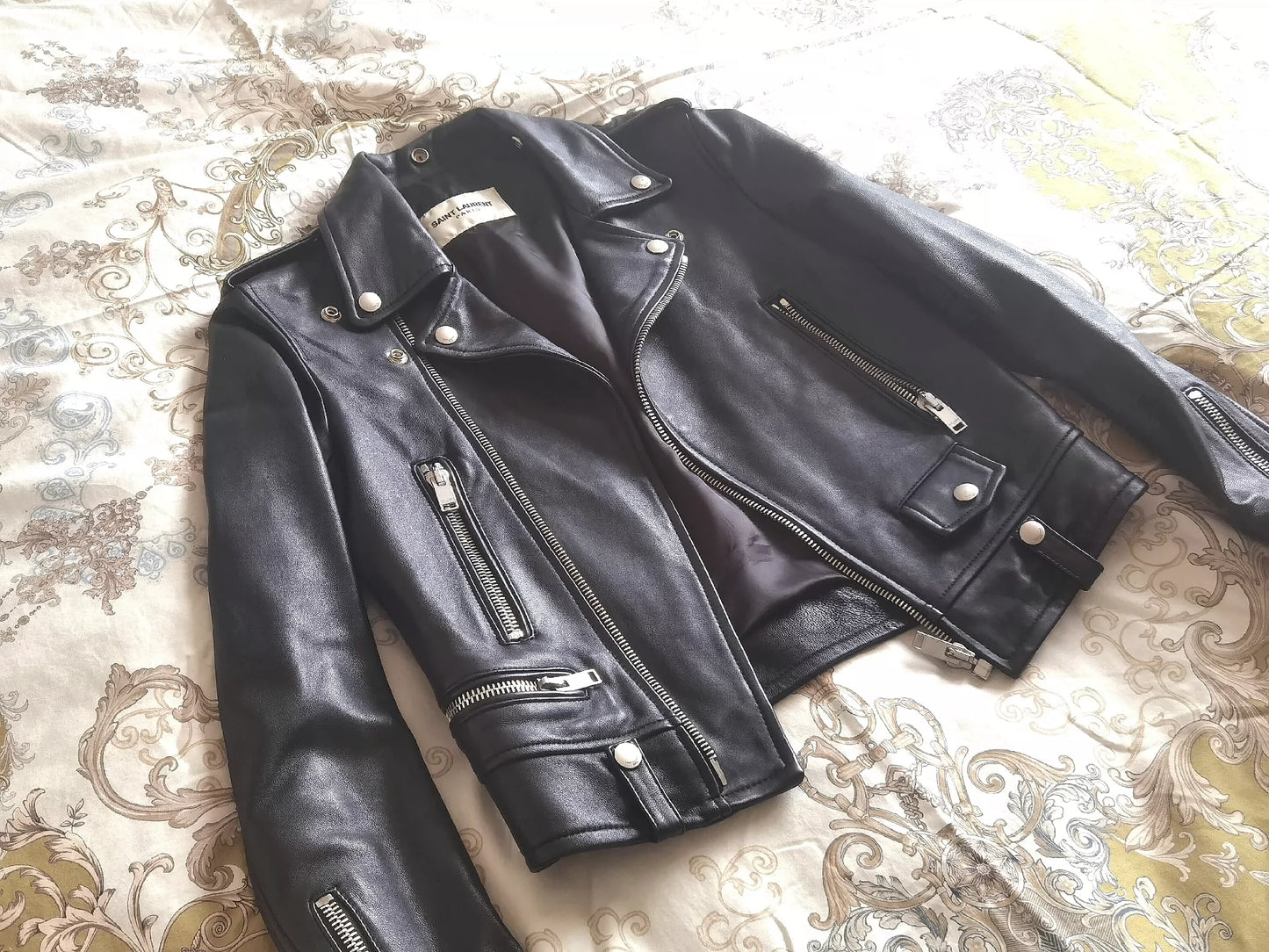 Saint Laurent ParisLeather jacket