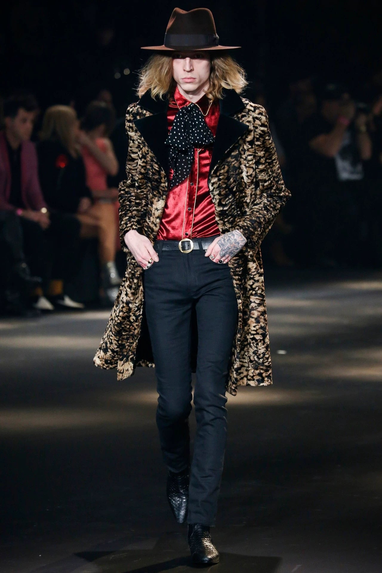 Saint Laurent Paris 16fw Red Velvet Gold Thread Palace Shirt