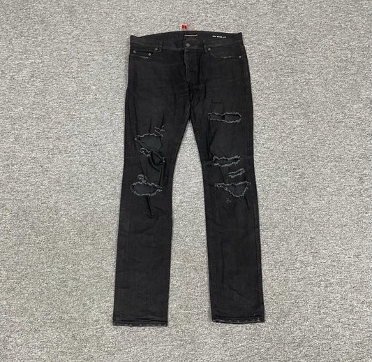 Saint Laurent D02 washed and damaged jeans - DMC